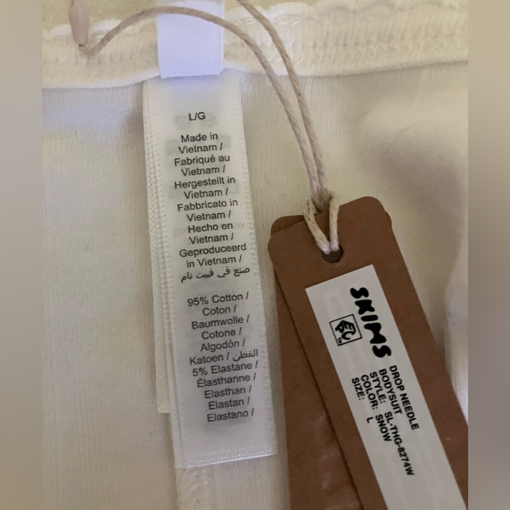 SKIMS NEW drop needle pointelle bodysuit sz L Large white snow sweet NWT cotton - Picture 6 of 8
